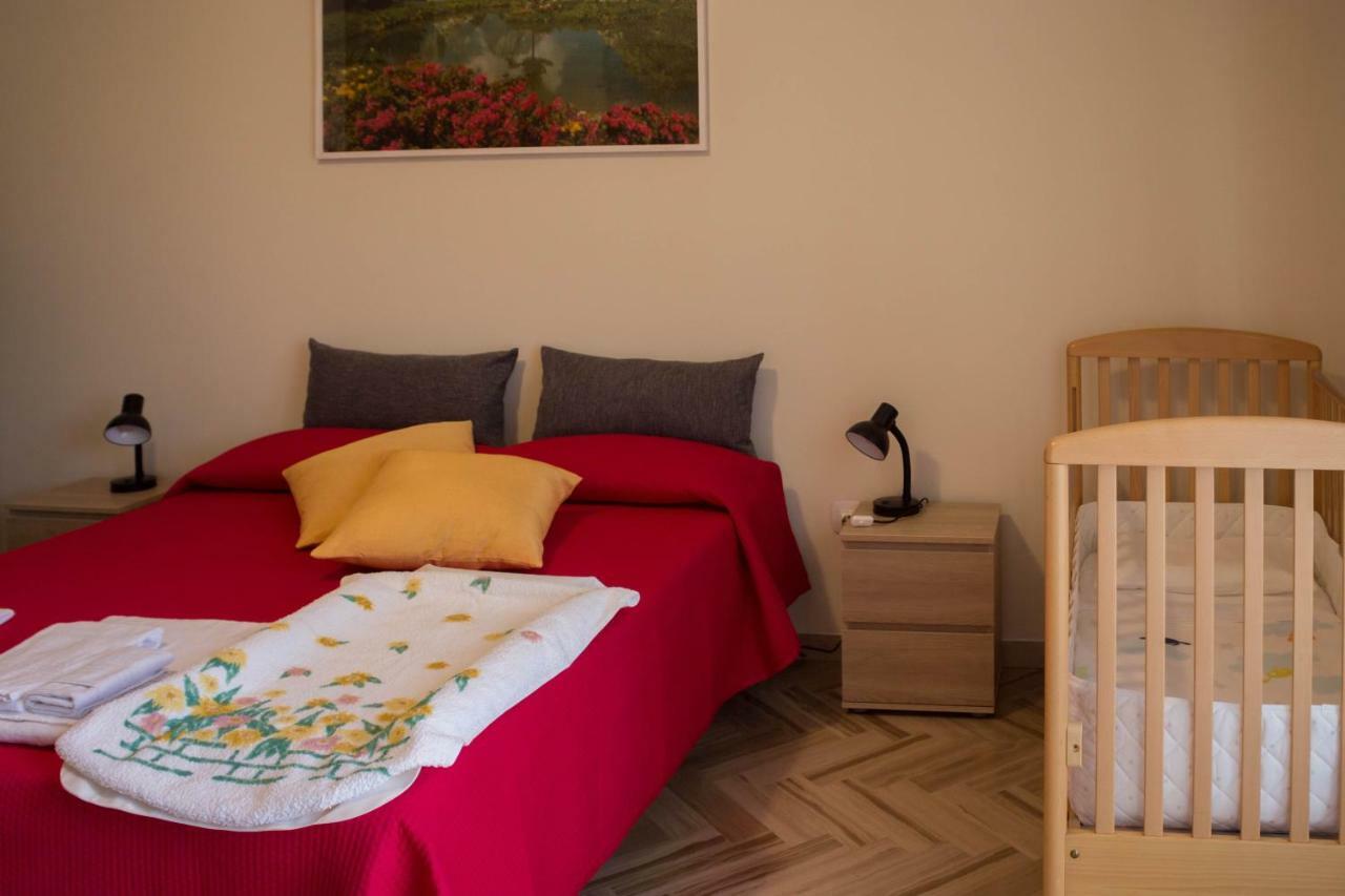 Ferienwohnung La Finestra Sul Parco Valeggio sul Mincio Exterior foto