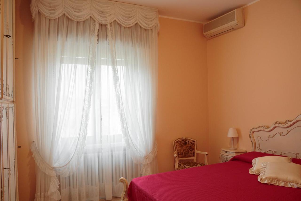 Ferienwohnung La Finestra Sul Parco Valeggio sul Mincio Exterior foto